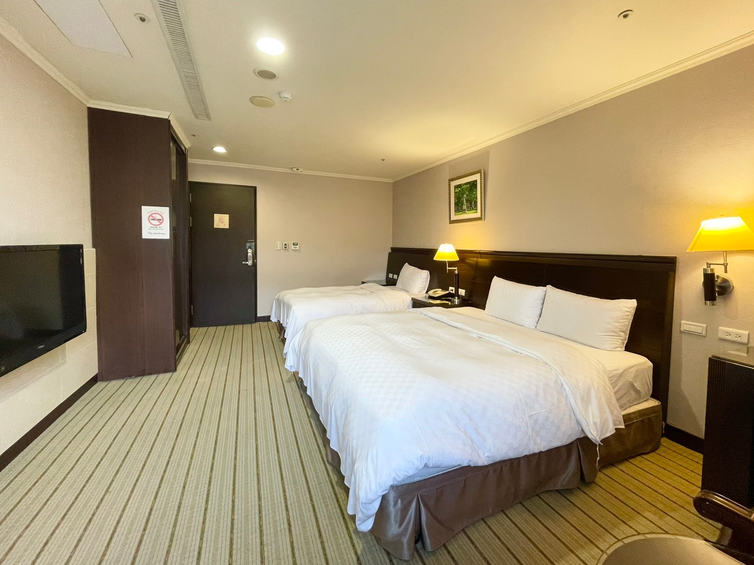 桃園中悅飯店客房