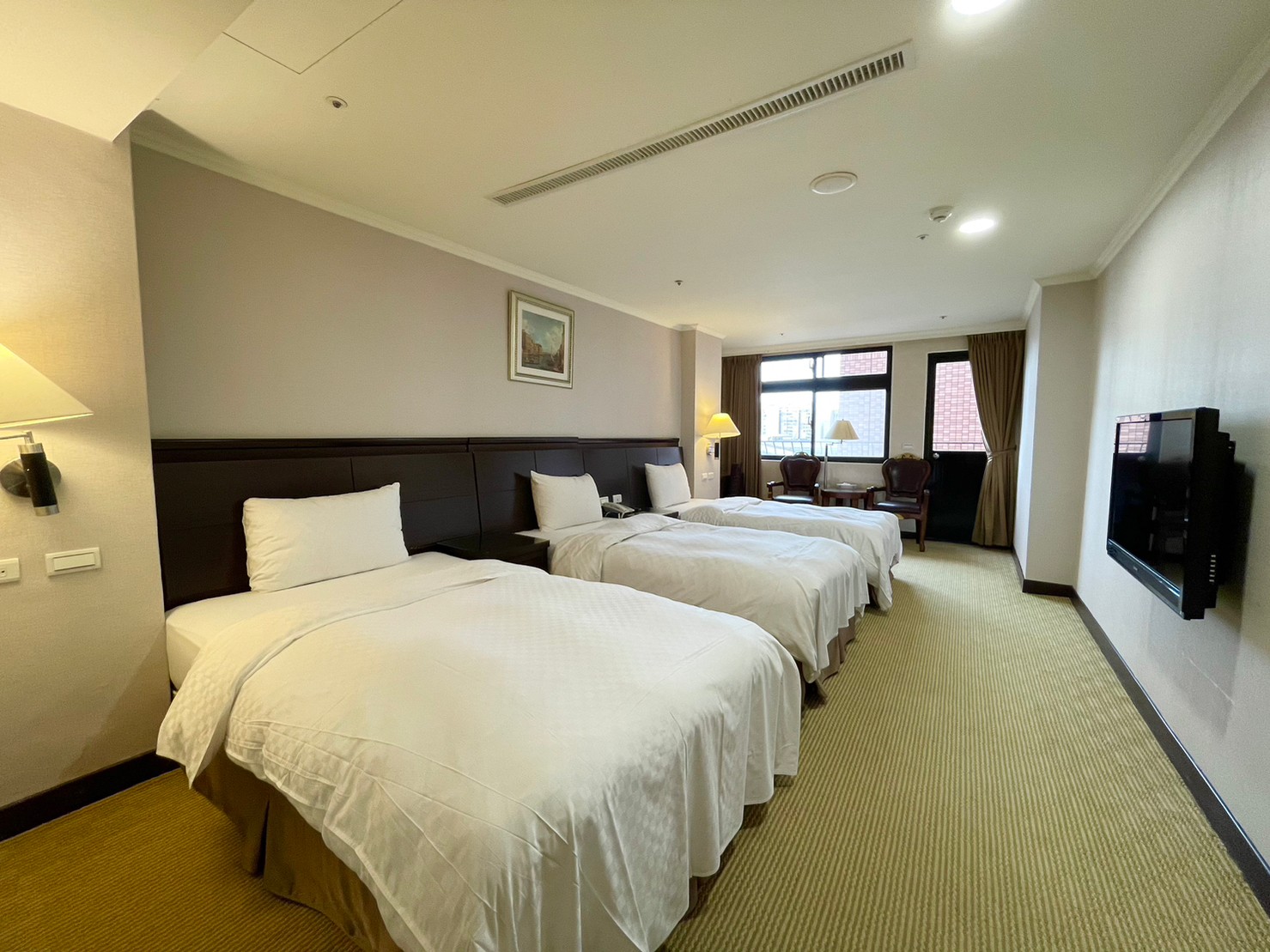 桃園中悅飯店客房